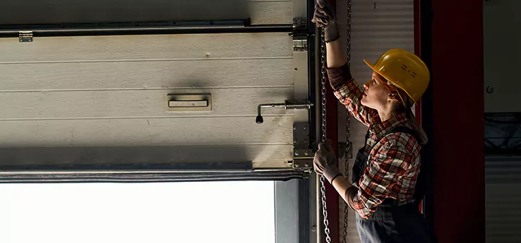 Addressing Common Garage Door Stoppage Issues in Minnetonka, MN