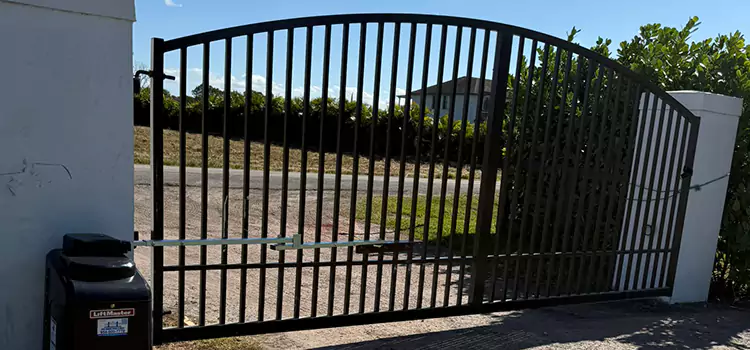 Driveway Fence Repair Minnetonka